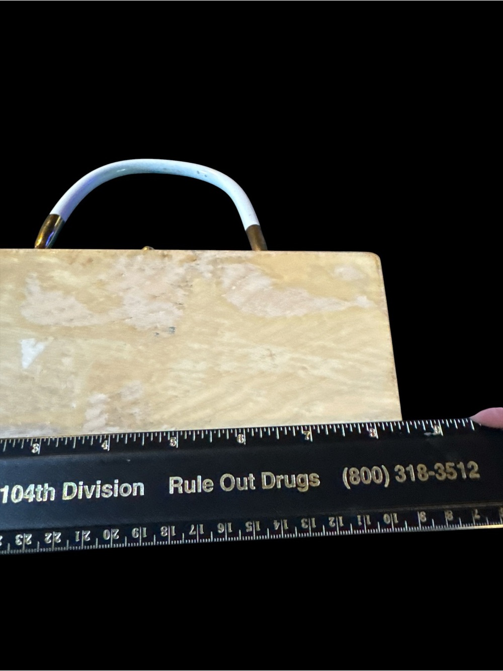 RARE FIND ( ec copyright “hapi” ) Blue Whale White Vinyl Mirrored Top-Handle Bag - Picture 13 of 16